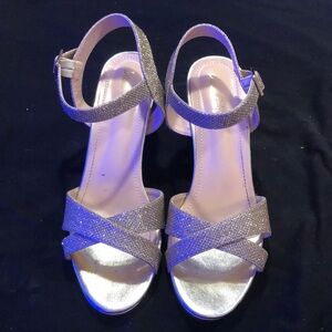 Fun glamorous gold glitter special occasion shoes in good condition